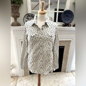 Carhartt Cream and Black Patterned Button-Down Shirt